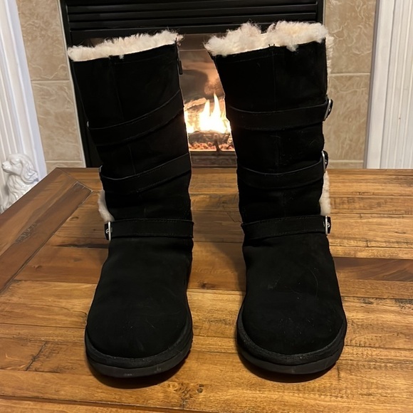 Ugg Black tall boots - Picture 2 of 10